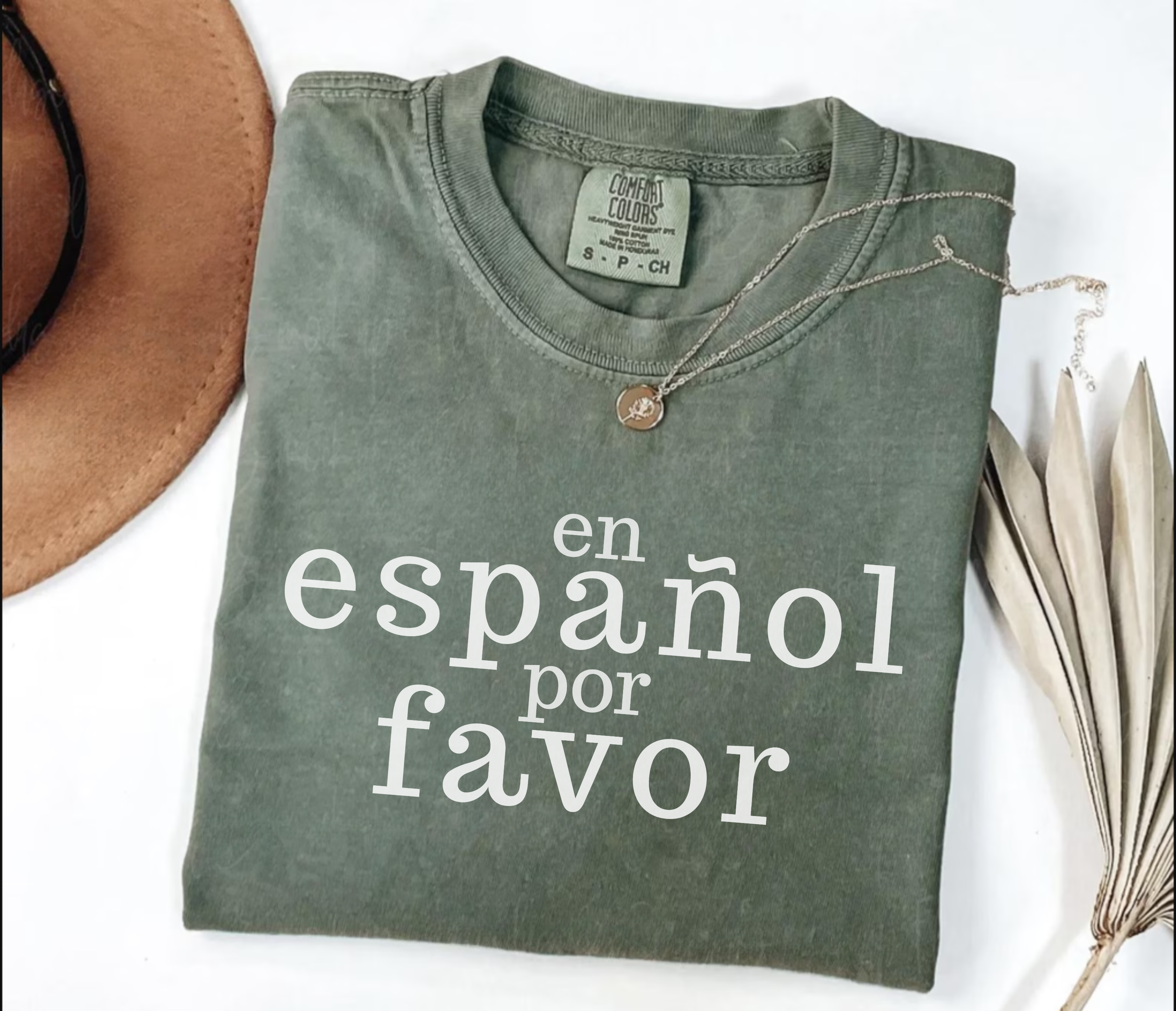 Embrace the Bilingual Vibes with the "En Español Por Favor" Premium Tee